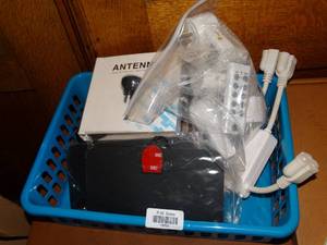 lot 19731 image: Lot of Misc Antennas and Electronics