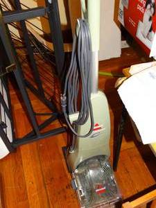 lot 19753 image: Bissell Steamer  Vacuum