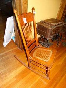 lot 19640 image: Vintage Sewing Chair