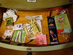 lot 19634 image: Contents of Drawer - UNO Cards - Etc