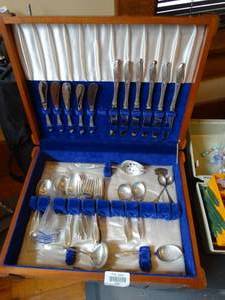 lot 19667 image: Wallace Sterling Silverware  Partial Set
