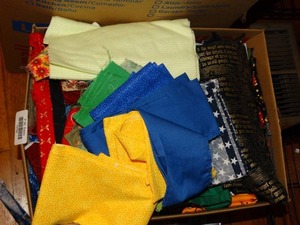 lot 19792 image: Large Box Quality Quilting Fabric Lot