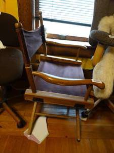 lot 19803 image: Folding Cloth and Wood Chair