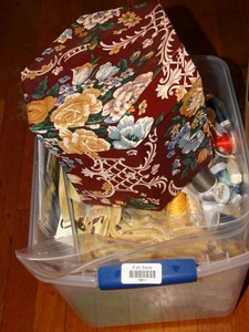 lot 19811 image: Lot of Thread  Yarn  Notions  Misc