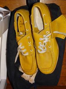 lot 19829 image: Like New Womens Cleated Golf Shoes