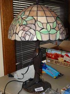 lot 19832 image: Desktop Decorative Lamp