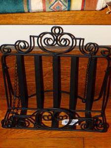 lot 19863 image: Decorative Metal Rack