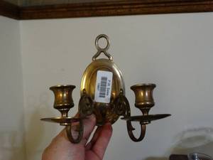 lot 19867 image: Decorative Metal Candle Holders