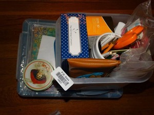 lot 19923 image: Lot of Scrapbooking Items