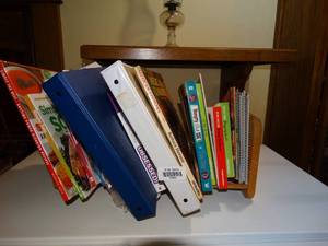 lot 19933 image: Lot of Cook Books