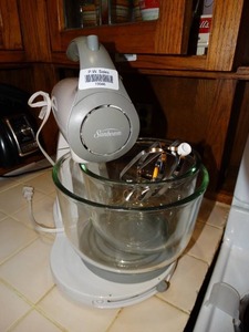 lot 19946 image: Sunbeam Mixer