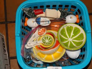 lot 19985 image: Measuring Cups and Mixers