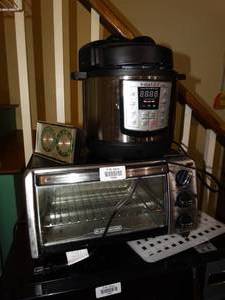 lot 19984 image: Insta-Pot Toaster Oven & Misc Lot