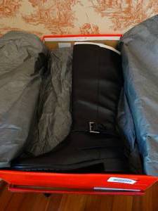 lot 35210 image: New Knee High Boots - Black Zip-up - in Box - Size 8