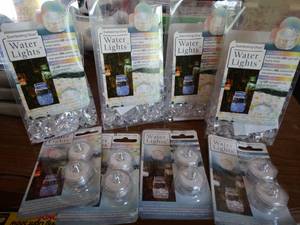 lot 35189 image: Lot of Water Lights - New in Packaging - 2 Sizes