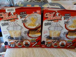 lot 35171 image: Two Chef Baskets for cooking - New in packaging