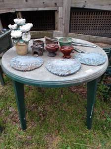 lot 35249 image: Lot of Garden Decor and Planters