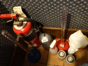 lot 19989 image: Fire Extinguisher and Misc Items