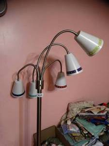 lot 35002 image: 5 Globe Flexible Metal Lamp
