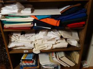 lot 35059 image: Lot of Solid Color Fabric and Misc