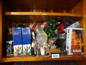 lot 35144 image: Lot of Christmas Decor