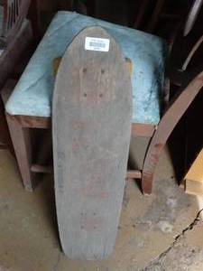lot 35295 image: Vintage Skateboard
