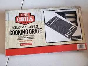 lot 1368 image: Expert Grill Replacement cast iron cook grate.