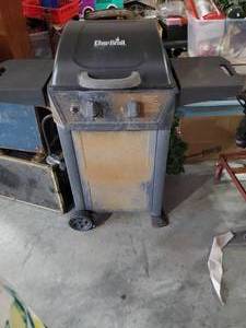 lot 1388 image: char broil grill