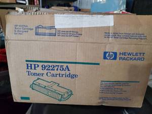 lot 1389 image: HP toner cartage