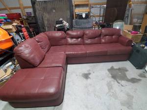 lot 1379 image: leather like sectional