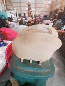 lot 1408 image: Magazine Holder