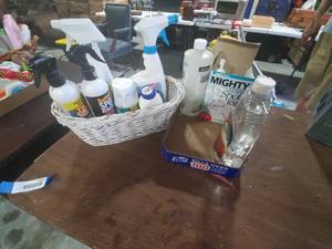 lot 1416 image: Assorted cleaners