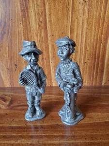 lot 1441 image: 2 small Pewter figurines