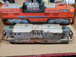 lot 1498 image: Assorted Trains