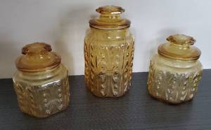 lot 1460 image: L E Smith Imperial Canister Set, Amber Canisters