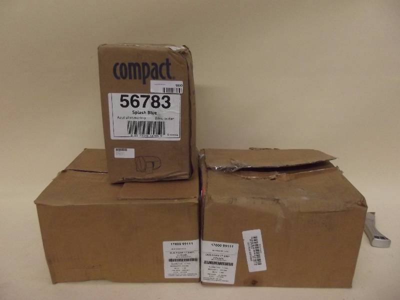 lot 9030 image: Toilet Paper & Soap Dispenser Lot