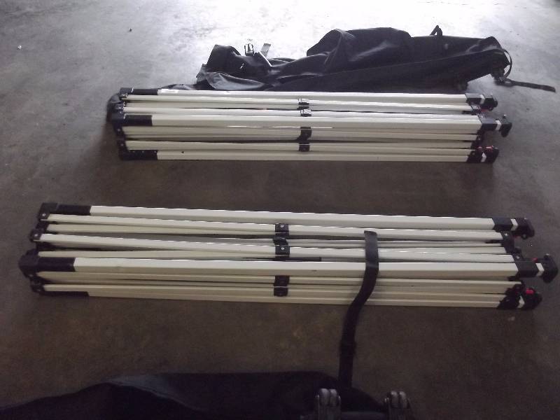 lot 9038 image: Lot of 2 TentTrade Show Stands