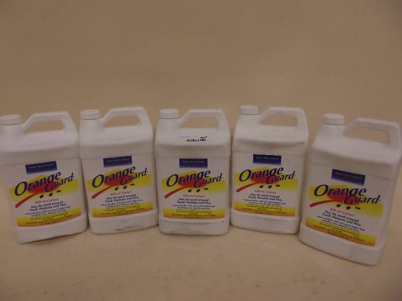 lot 9047 image: Lot of Home Pest Control Orange Guard