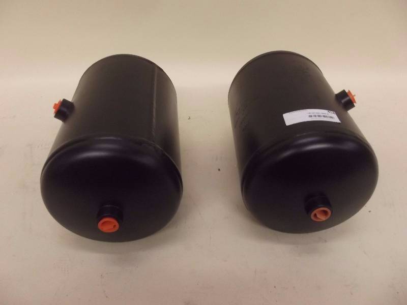 lot 9090E image: Air Tanks