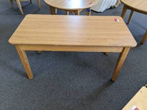 lot 27509 image: Kids Dining Table 24x48