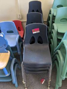 lot 27514 image: (13) BlueChrome Stackable Kids Chairs