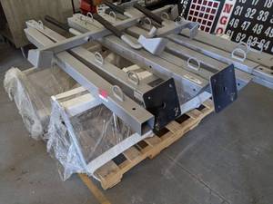 lot 27572 image: TRX Pull Up Station