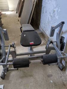 lot 27653 image: Hammer Strength isolateral leg curl machine