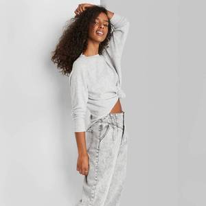 lot 2739 image: Womens Long Sleeve Waffle T-Shirt - Wild Fable Heather Gray XS