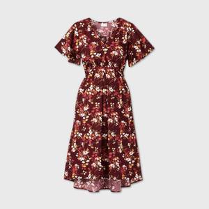 lot 2779 image: Short Sleeve Woven Maternity Dress - Isabel Maternity by Ingrid & Isabel Burgundy Floral Print L, Red