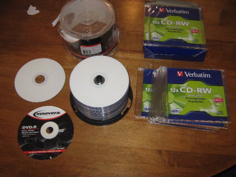 lot 5014 image: Blank CD-RW and DVD-R Lot- Innovera & Verbatim