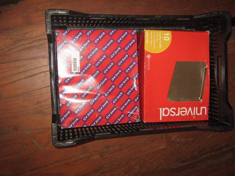 lot 5018 image: Office Lot- Smead Expand-A-File and Universal Hanging Pocket Folders
