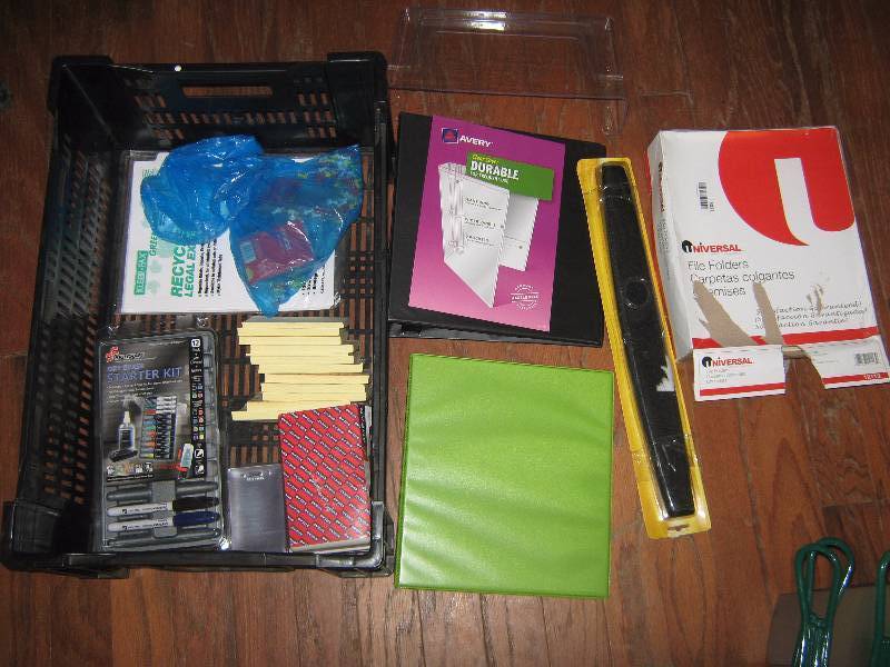 lot 5031 image: Office Lot- manila folders, wall hanger, thumbtacks, wrist rest, dry erase, badge holders, catalog box
