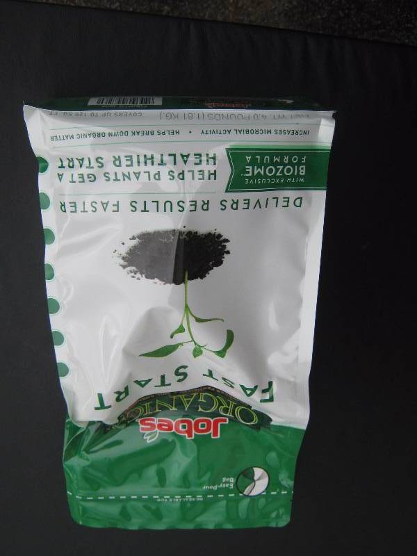 lot 5080 image: 1 case Jobes Organics Fast Start Granular Fertilizer and Soil Amendment (6) 4 lb bags per case