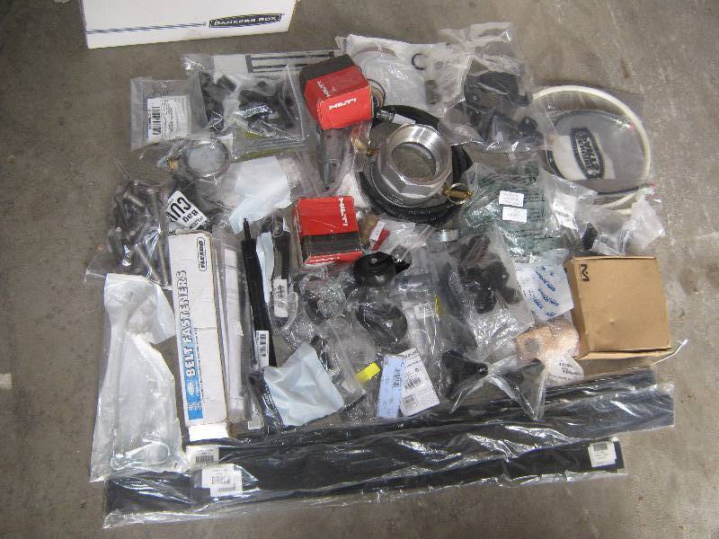 lot 5121 image: Large lot of general merchandise for resale